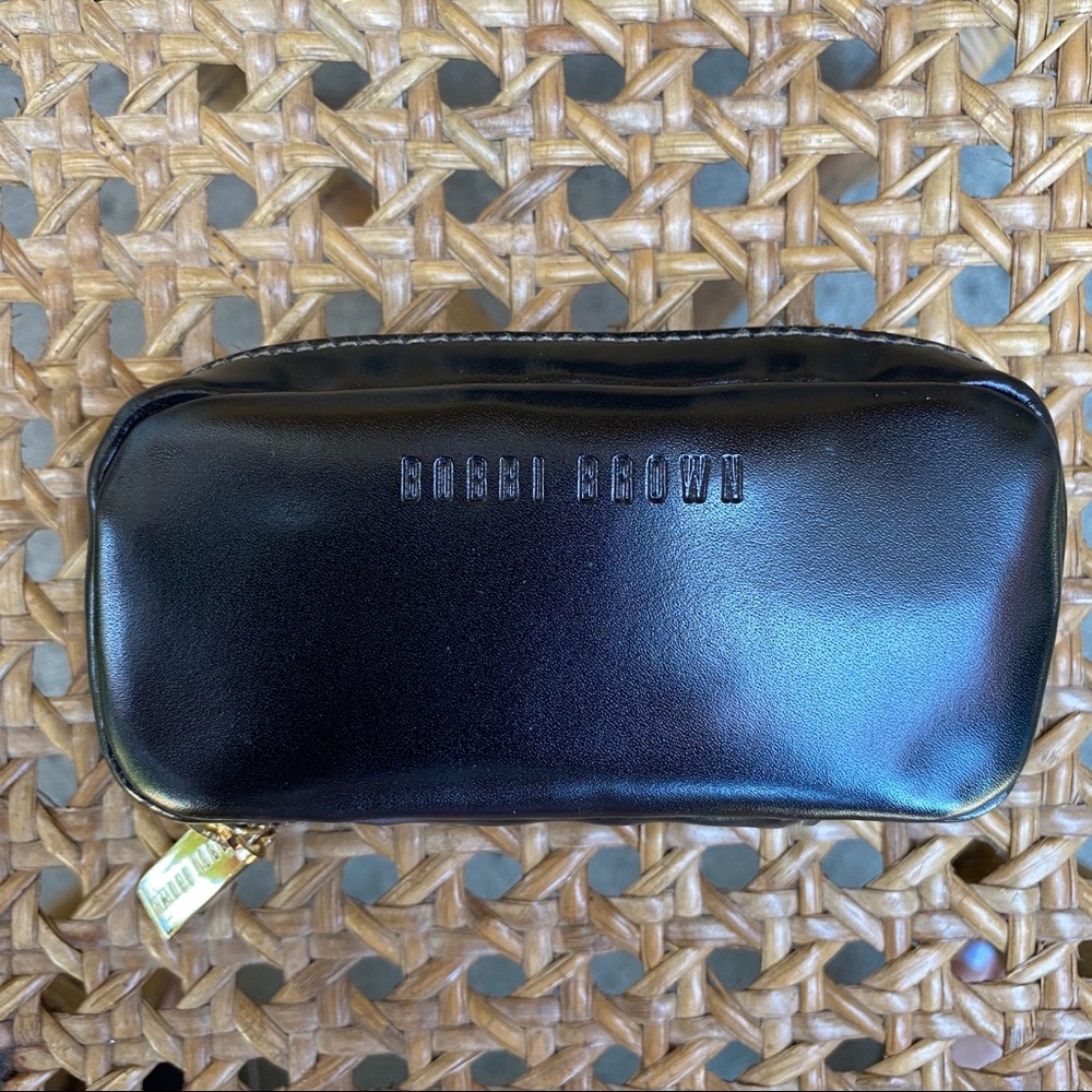 BOBBI BROWN MAKE UP POUCH